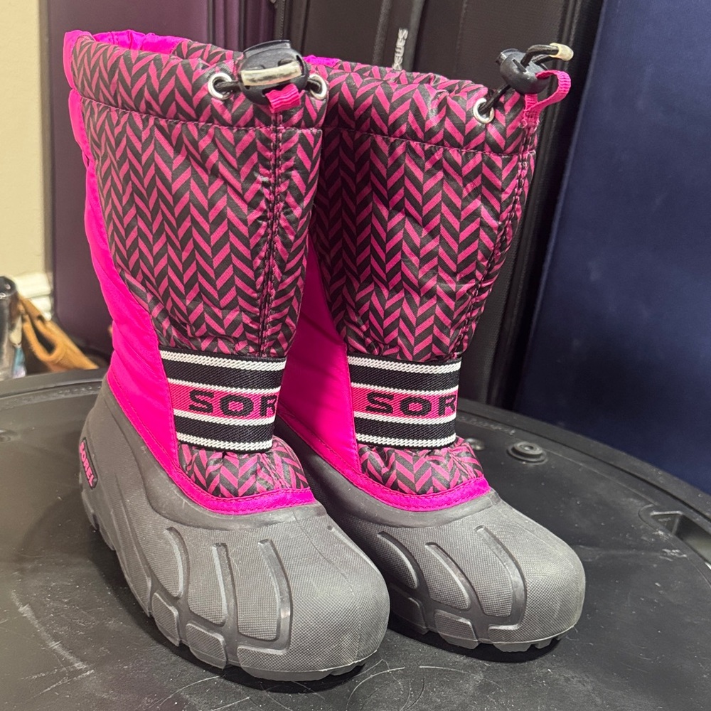 Sorel Fuchsia and Charcoal Snow Boots